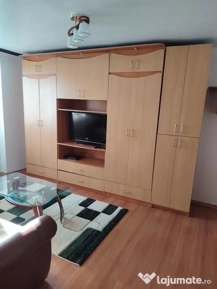 Inchiriez apartament 2 camere decomandat, renovat B-dul. Ion Mihalache - 1