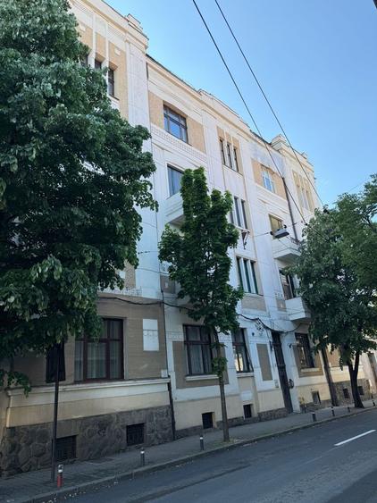 Apartament 2 camere 70 mp parter inalt str Gh Sincai - Central - 22