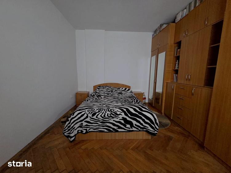 Casă cu 3 camere cu Teren 72.2 Mp în Tractorul