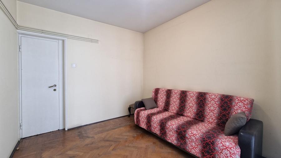 Apartament cu 2 camere semidecomandat în Cișmigiu