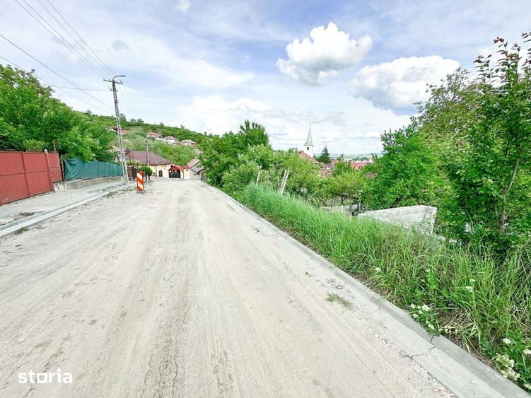 Teren de 376 mp, în Central