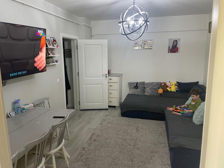 Apartament de vanzare - 5