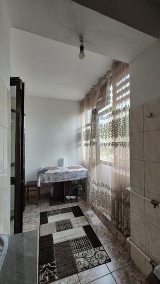 GARSONIERA COCHETA | ETAJ 1 | FAR | MOBILATA - 8