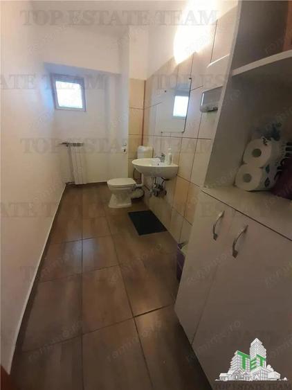 Piata Unirii chiar la metrou in exclusivitate vanzare 2 camere cu loc de parcare - 10