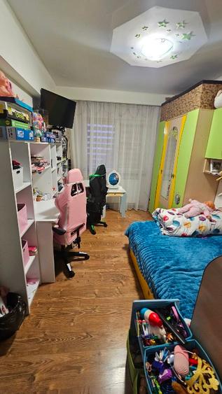 Vând Apartament 3 Camere ,Confort 1 - 5