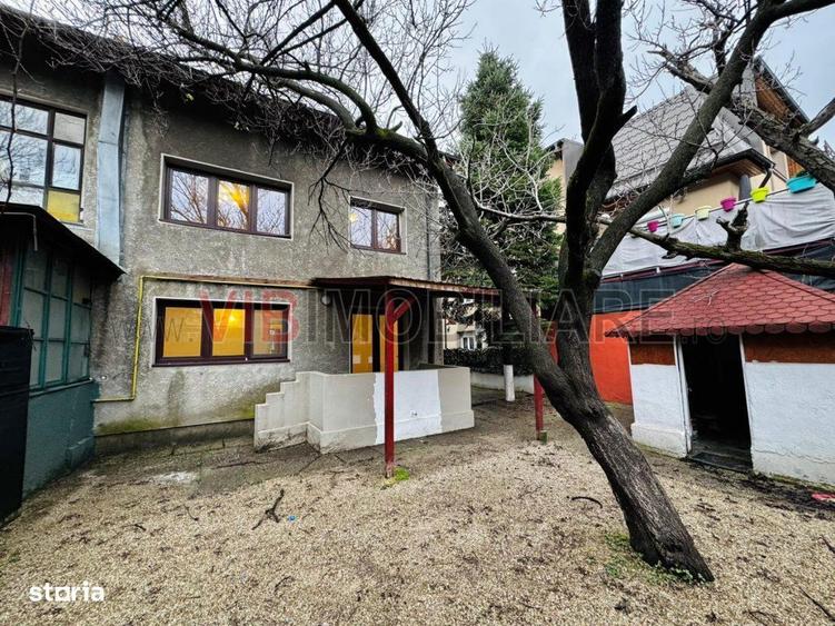 Vila Floreasca - Compozitori - Curte - 10