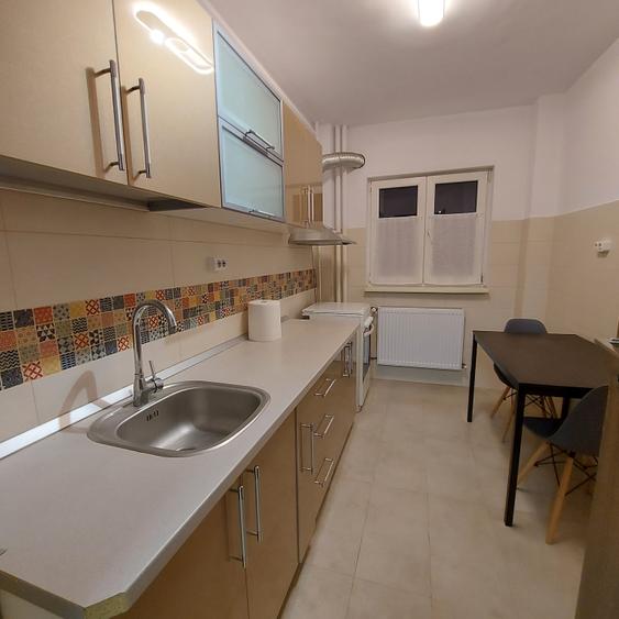 Dristor Mc Donald's- 5minute de metrou - 5