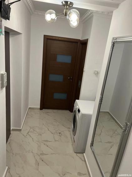 Inchiriem Ap. 3 camere semidecomandat, Liceul Traian - 1