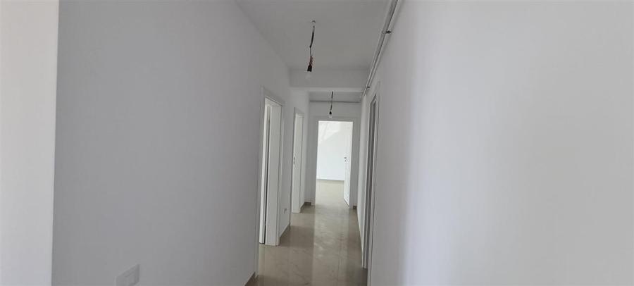 Spatiu pt cabinet stomatologie, fizioterapie, recuperare medicala - 16