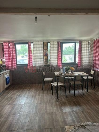 Vanzare Urgenta Vila  Frumusani - 200 mp - teren 1100 mp - mobilat, utilat - Pre - 5