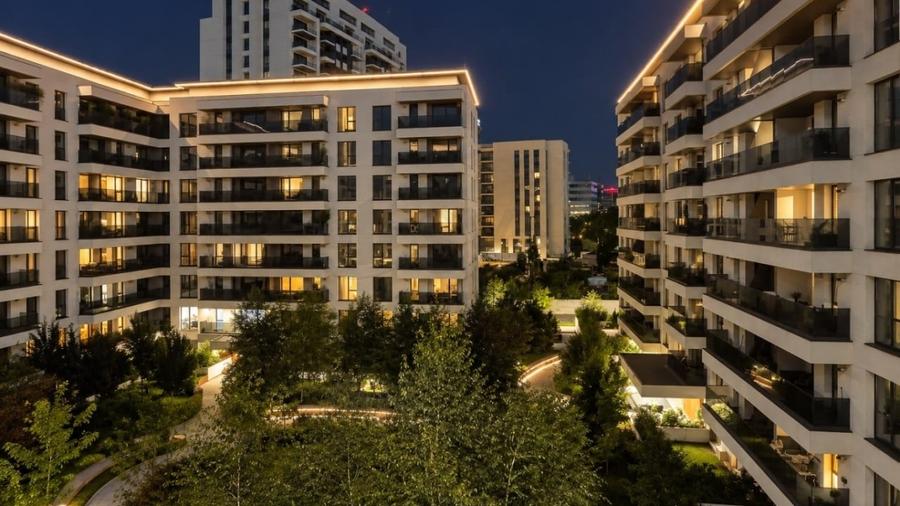 Apartament cu 2 camere decomandat în Aviației