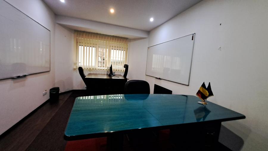 APARTAMENT 4 CAMERE 130 MP - 1