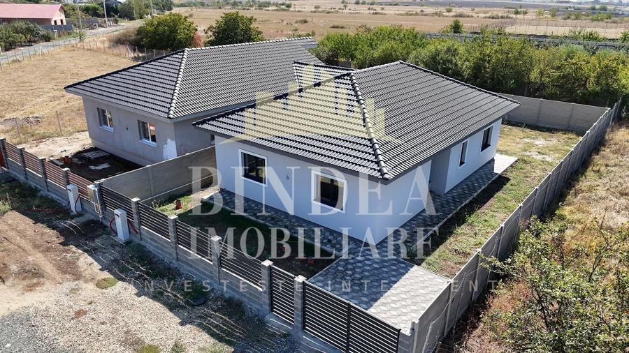 Duplex cu 4 camere cu Canalizare în Giarmata