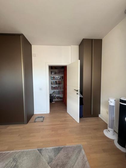 Casă individuală cu 4 camere cu Teren 300 Mp în Pipera