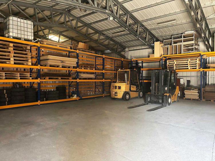 Spatiu de inchiriere/vanzare depozitare - Roman - 3