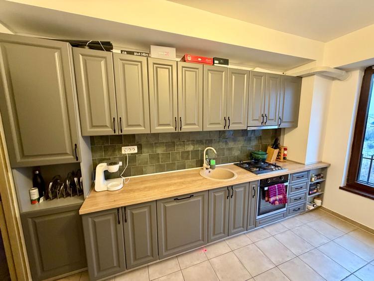 Apartament 4 camere de vanzare Cartier Alfa - 3