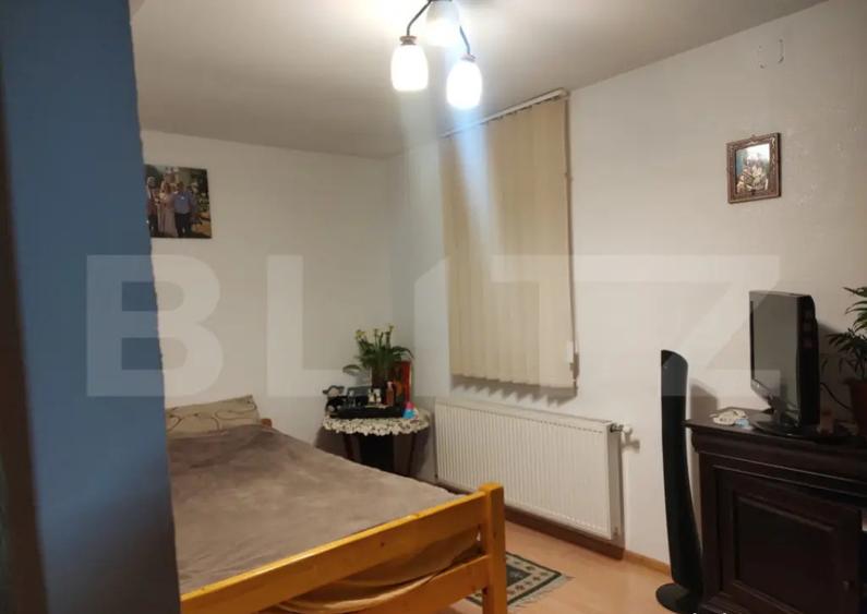 Casa in zona rezidentiala linistita, aproape de oras - panor - 4