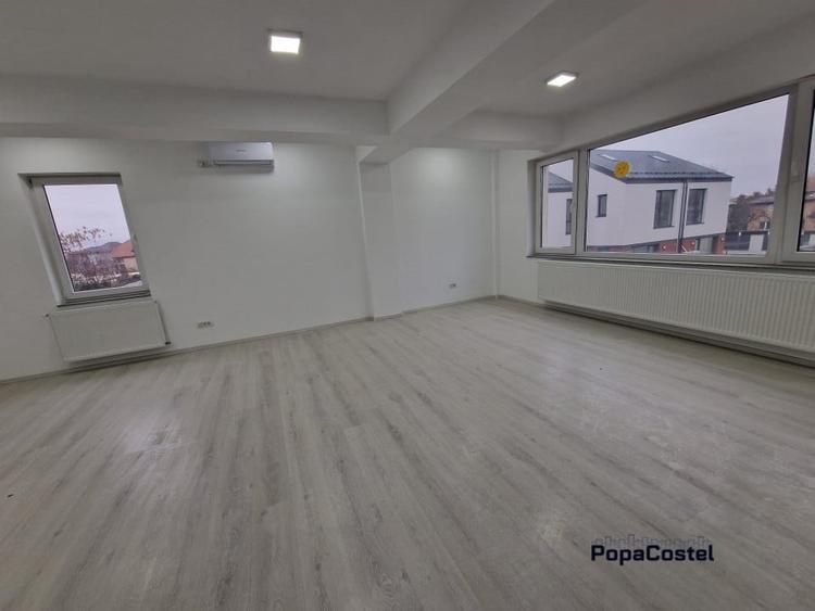 Otopeni Odai vila singur curte P+2E nemobilata centrala proprie constructie 2007 - 2