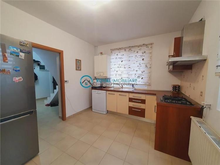 Royal Imobiliare - Vanzare vila zona Paulesti - 25