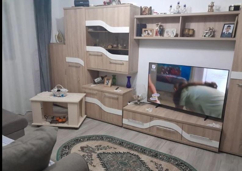 Apartament 2 Camere,Piata Resita,bl.reabilitat,et.1/10,DECOMANDAT,Liber - 1