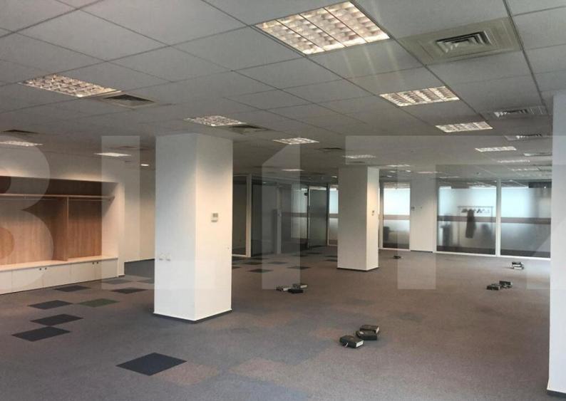 Office top class, 600 m2 - 9