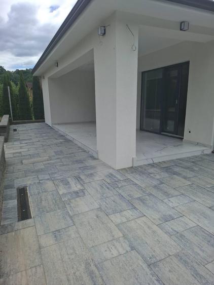 De vanzare casa pe parter in loc Medias , zona Wewern - 2