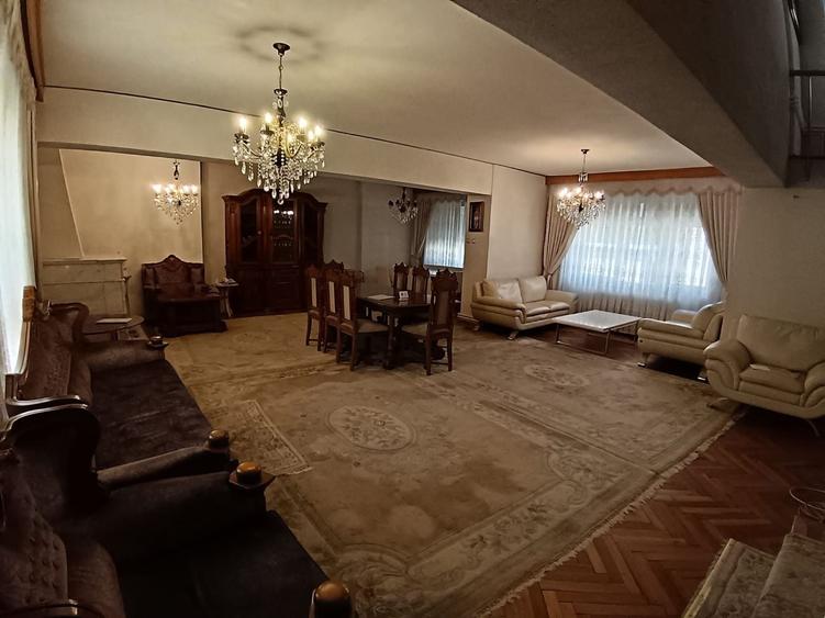 Vanzare 5 camere Batistei - 1