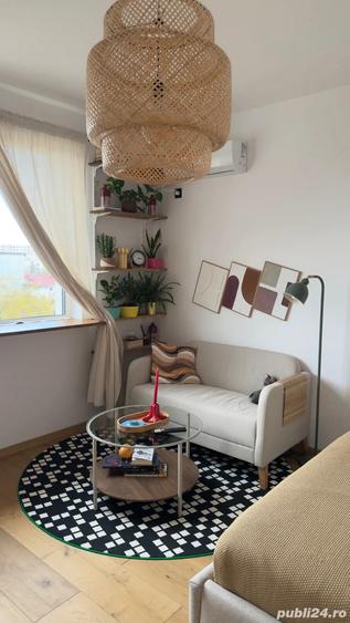 Garsoniera spa?ioasa ?i luminoasa bloc nou Titan, Sector 3 (70000) ) - 3