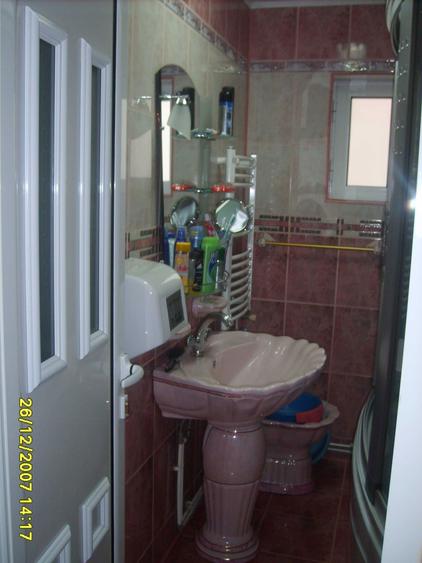 Mioveni, Ofer spre inchiriere Apartament 3 camere mobilat si utilat. - 6