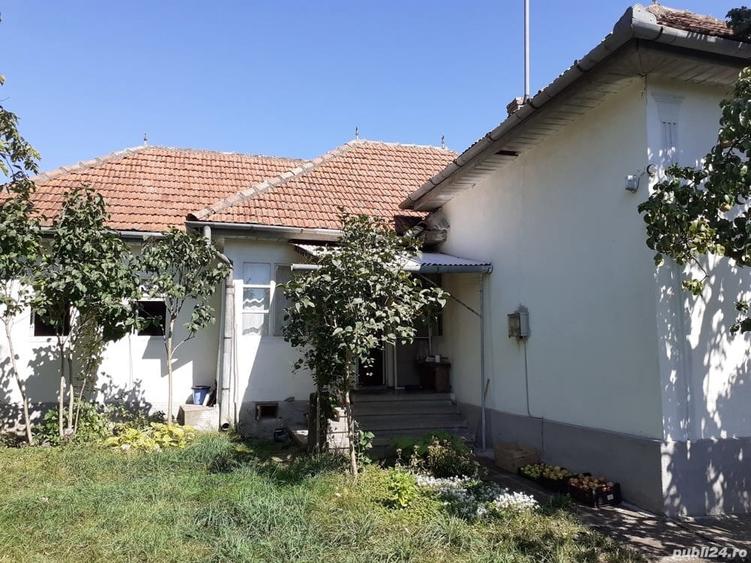 Casa cu teren ?i anexe - 5
