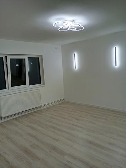 Vand apartament zona Pod, Ramnicu Sarat, - 1