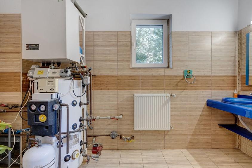 PROPRIETATE UNICA: 1.618 MP TEREN  IN PIPERA, CU VILA SOLIDA SI GRADINA SUPERBA - 27