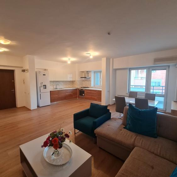 Apartament cu 3 camere decomandat în Nord