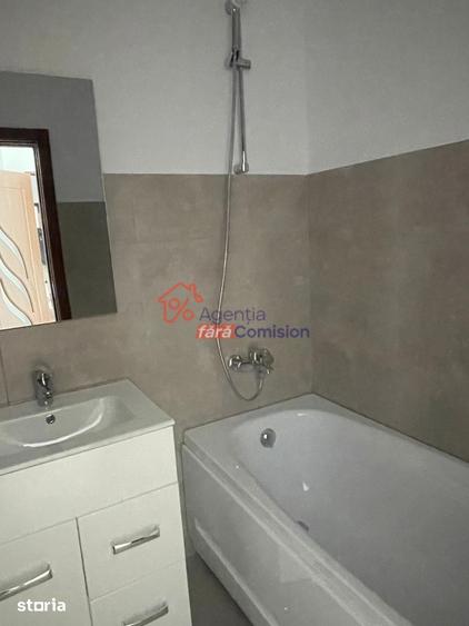 Apartament cu 4 camere decomandat în Păcurari