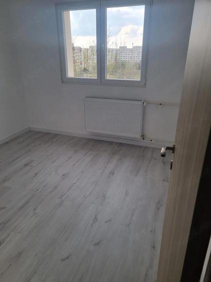 Apartament 2 camere Brancoveanu | Etaj 10 10 | Balcon | Bloc reabilitat | Fara Agentie - 7
