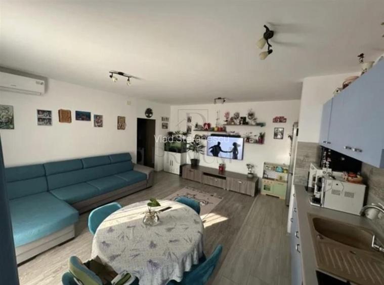GIROC - 3 Camere - Etaj intermediar - Mobilat - Zona excelentă GIROC - 3 Camere - Etaj intermediar - Mobilat - Zona excelentă