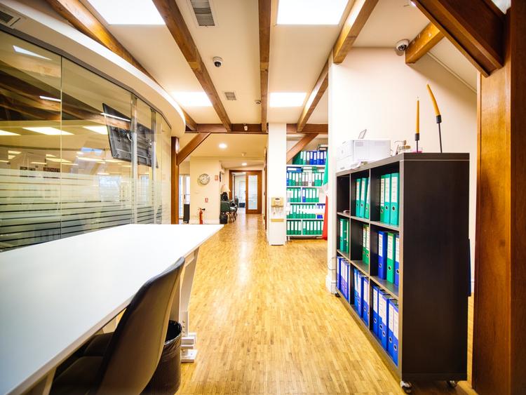 Cladire/Spatiu cu alta destinatie - 4 niveluri - pretabila diverse activitati - 13