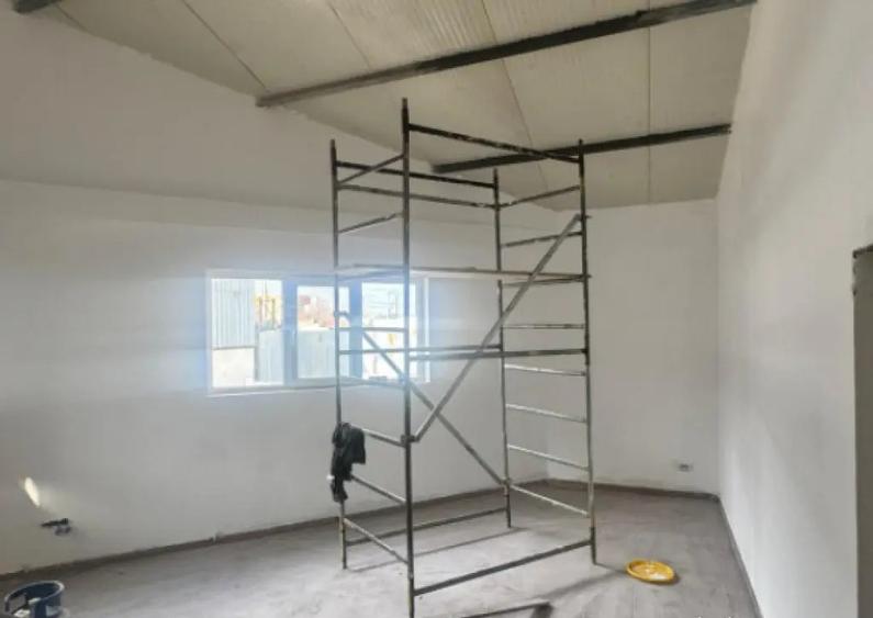 Casa la cheie, ideala birou sau locuinta 75mp utili, zona Br - 3