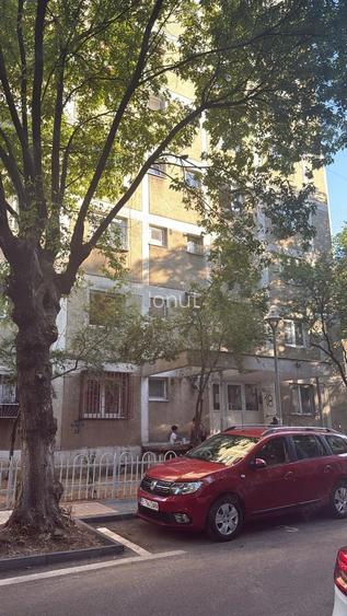 Garsoniera petre ispirescu sebastian 10 minute de metrou unirii proprietar comision 0