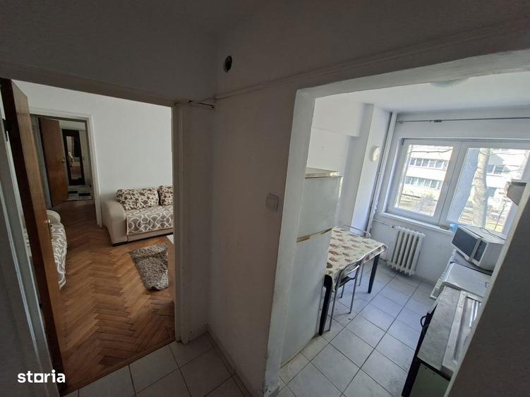 Sector 1-Parcul Bazilescu- 2 camere, etaj 1, bloc reabiltat, liber - 8
