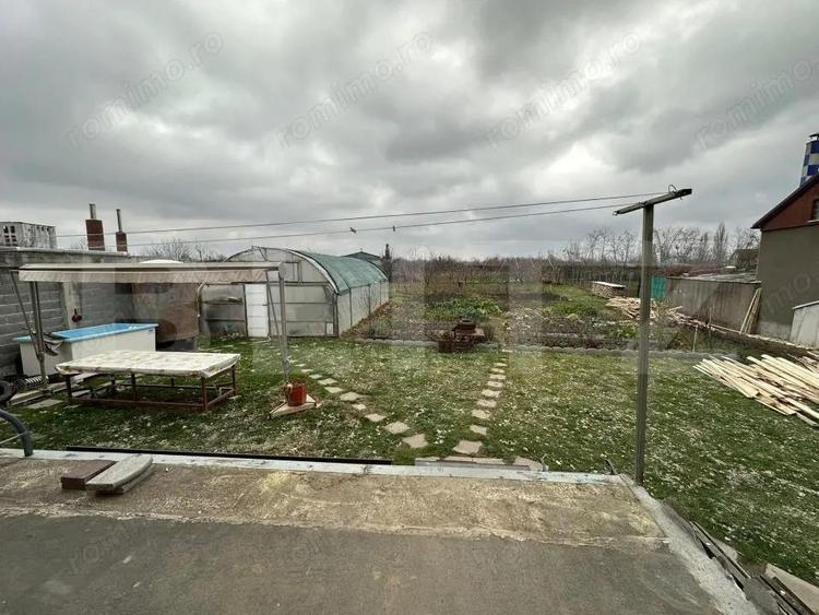 Casa individuala Codlea, utila 240 m2, 2 bai & garaj - 1