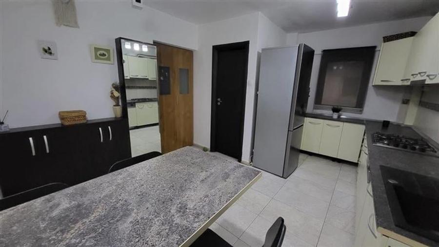 Apartament 3 camere Drumul Taberei - 8