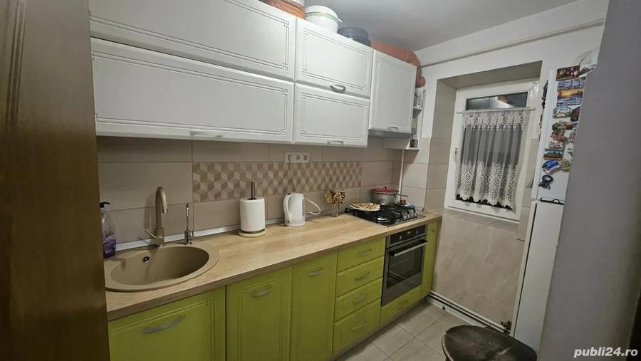 Micro 38 3 camere semidecomandat - 2