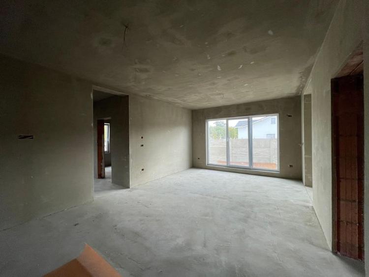 Duplex 3camere separat prin CT Mosnita Noua - 1