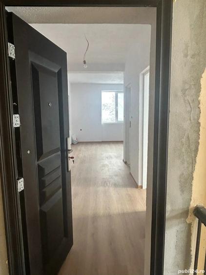 Se vinde apartament in Teremia Mare,blocul vechi - 3