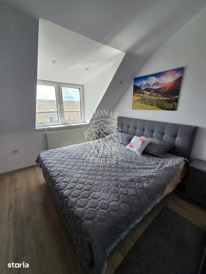 Apartament cu 3 camere în Independenței