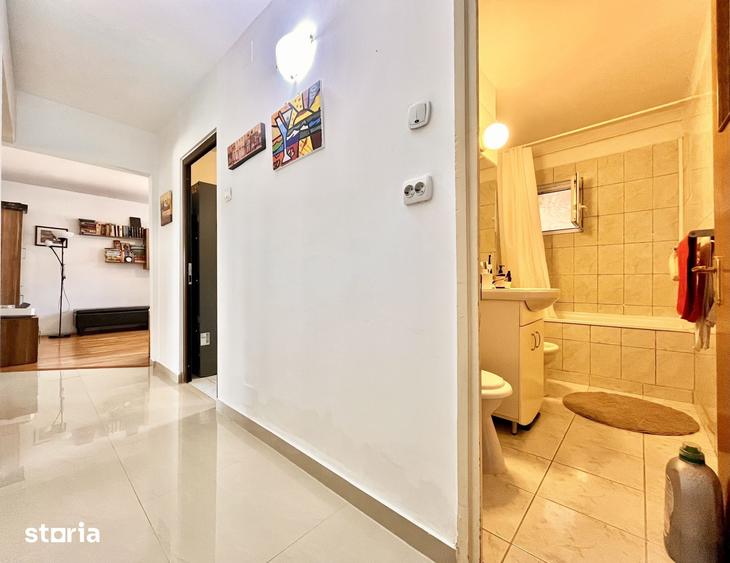 Apartament cu 2 camere decomandat în Văcăresti