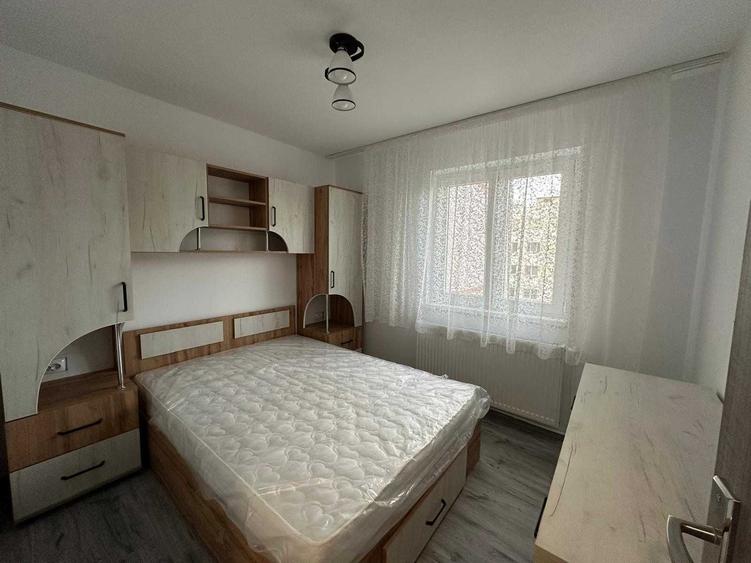 Apartament cu 2 camere semidecomandat în Exterior Vest