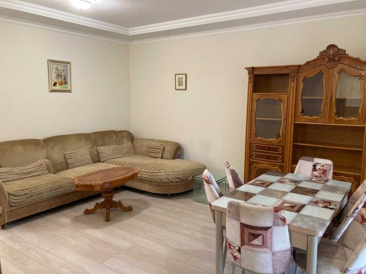 Casă cu 4 camere în Moșnița Nouă
