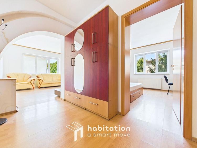 Apartament cu 3 camere semidecomandat în Central